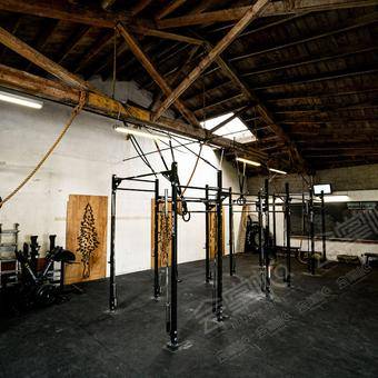 Warehouse Gym With Interior and Exterior Space!
